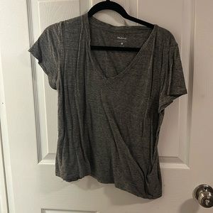 Basic Madewell V-neck Tee